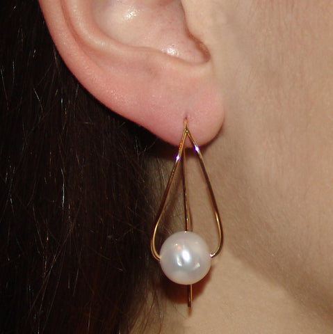 Freshwater Pearl Earring