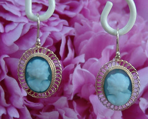 Cameo Earring