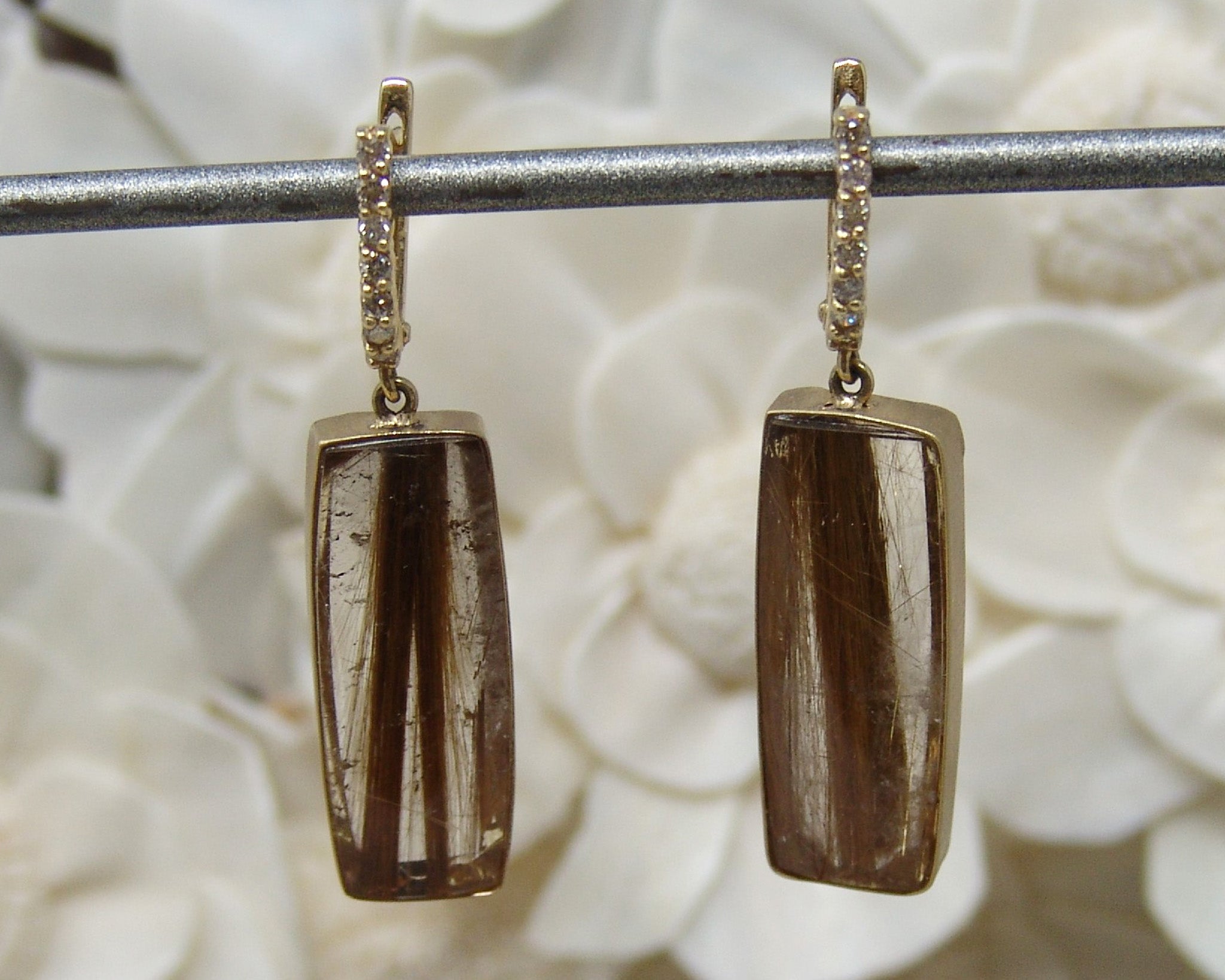 Golden Feather Quartz Earring