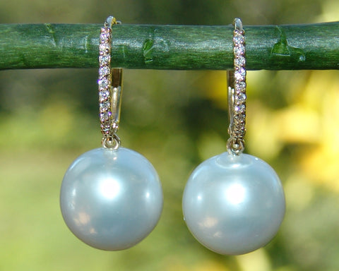 South Sea Pearl Earring