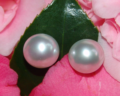 Round White